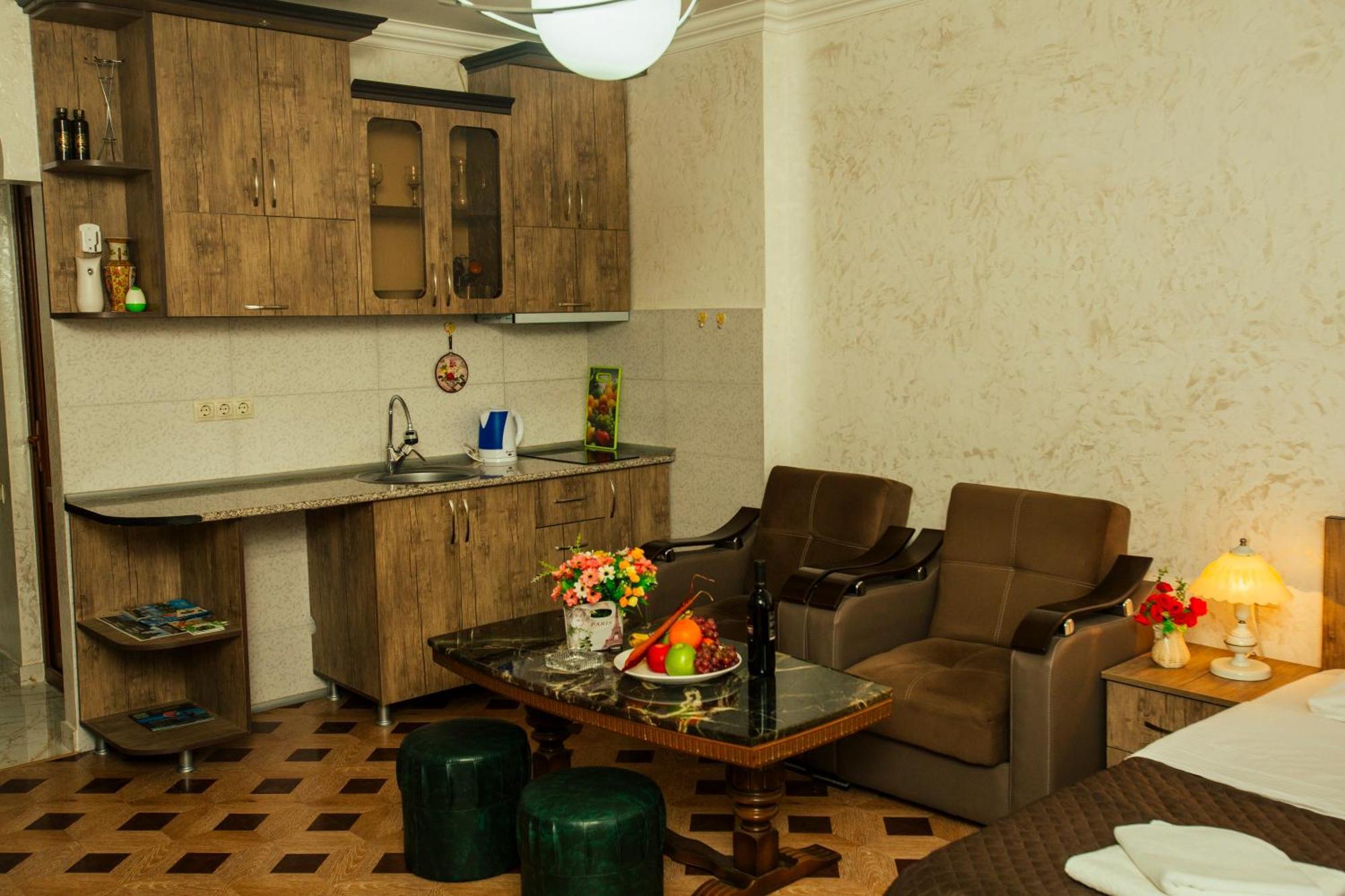 Batumi Royal Apartments Εξωτερικό φωτογραφία