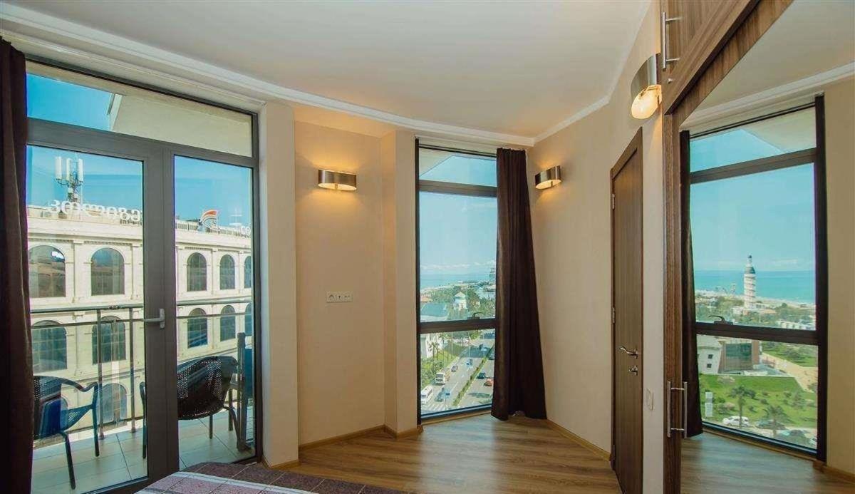 Batumi Royal Apartments Εξωτερικό φωτογραφία