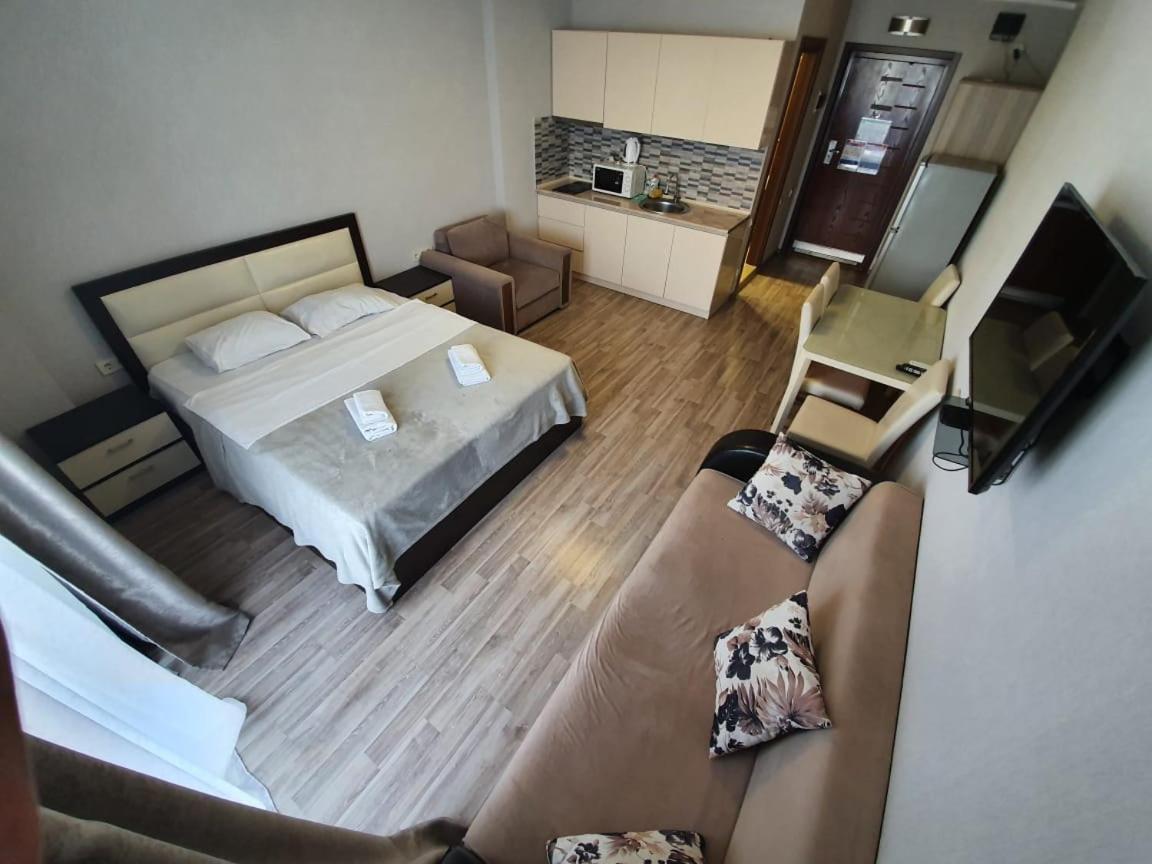Batumi Royal Apartments Εξωτερικό φωτογραφία