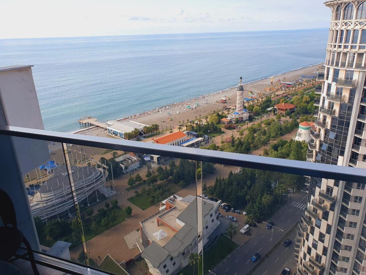 Batumi Royal Apartments Εξωτερικό φωτογραφία