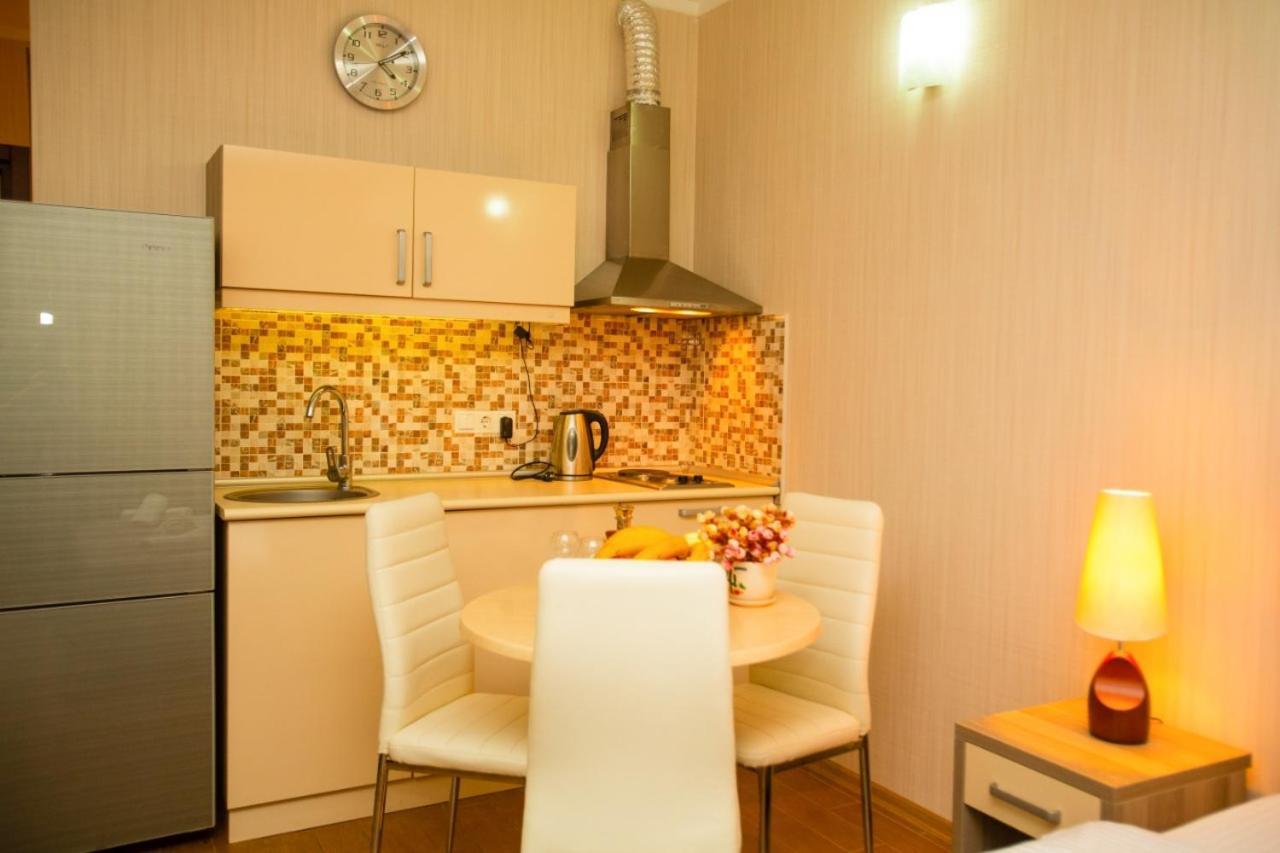 Batumi Royal Apartments Εξωτερικό φωτογραφία