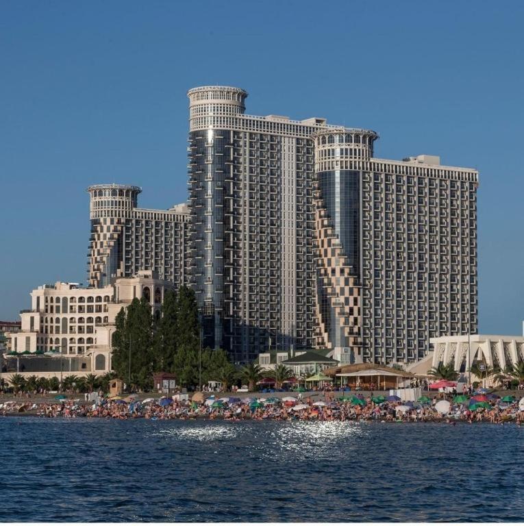 Batumi Royal Apartments Εξωτερικό φωτογραφία