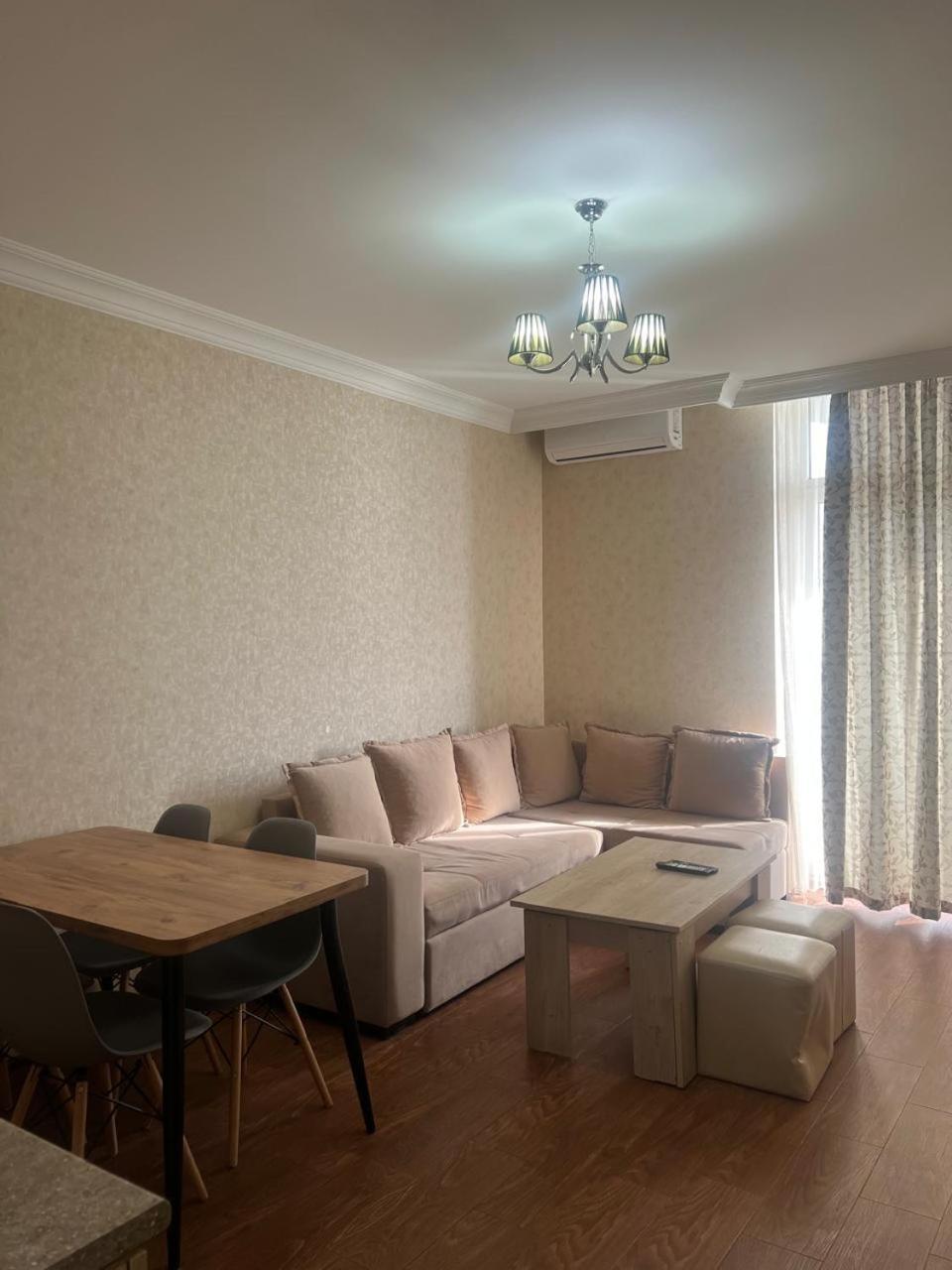 Batumi Royal Apartments Εξωτερικό φωτογραφία